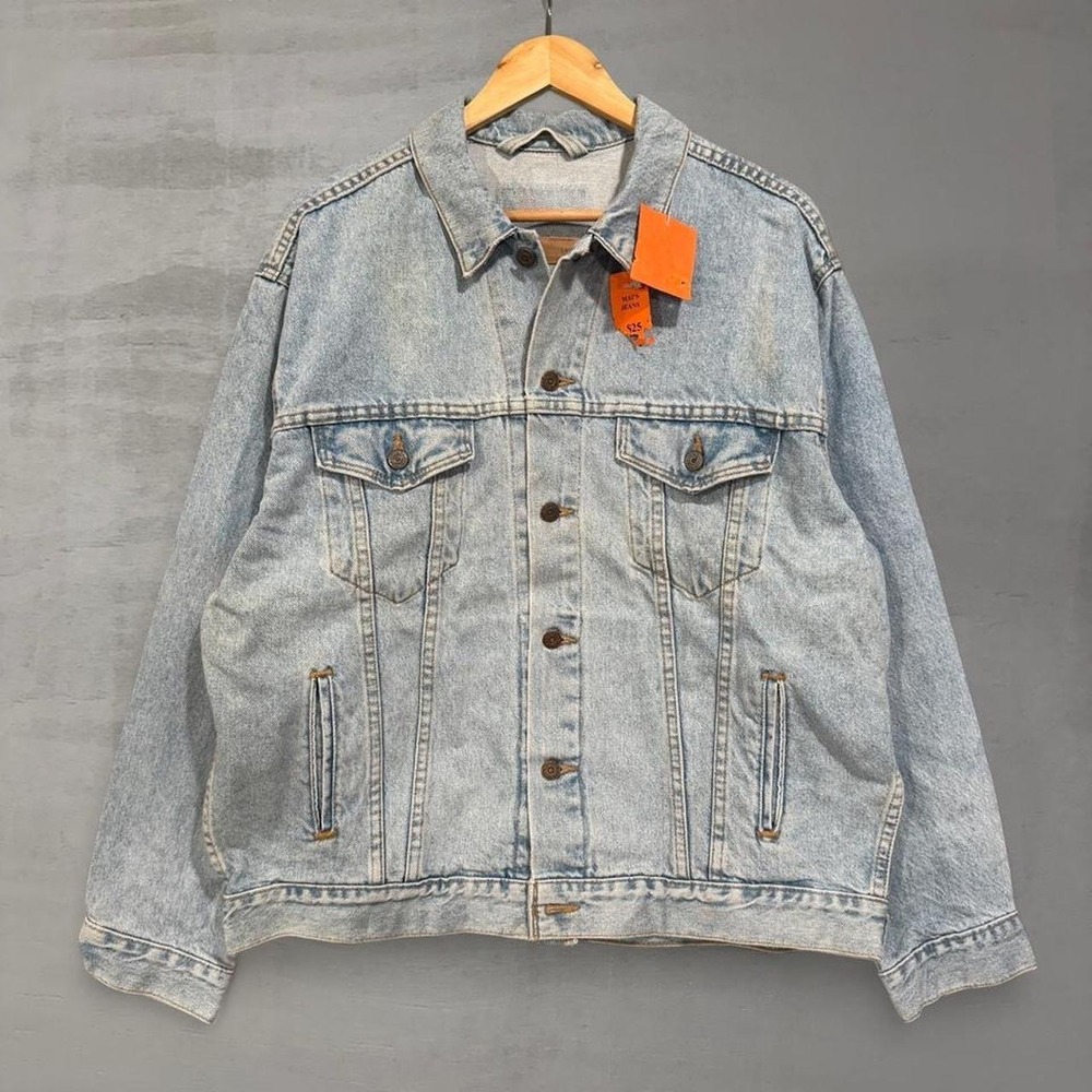 Vintage Levis Denim Trucker Jacket Light Wash Blue 70507-0313 USA Made Large
